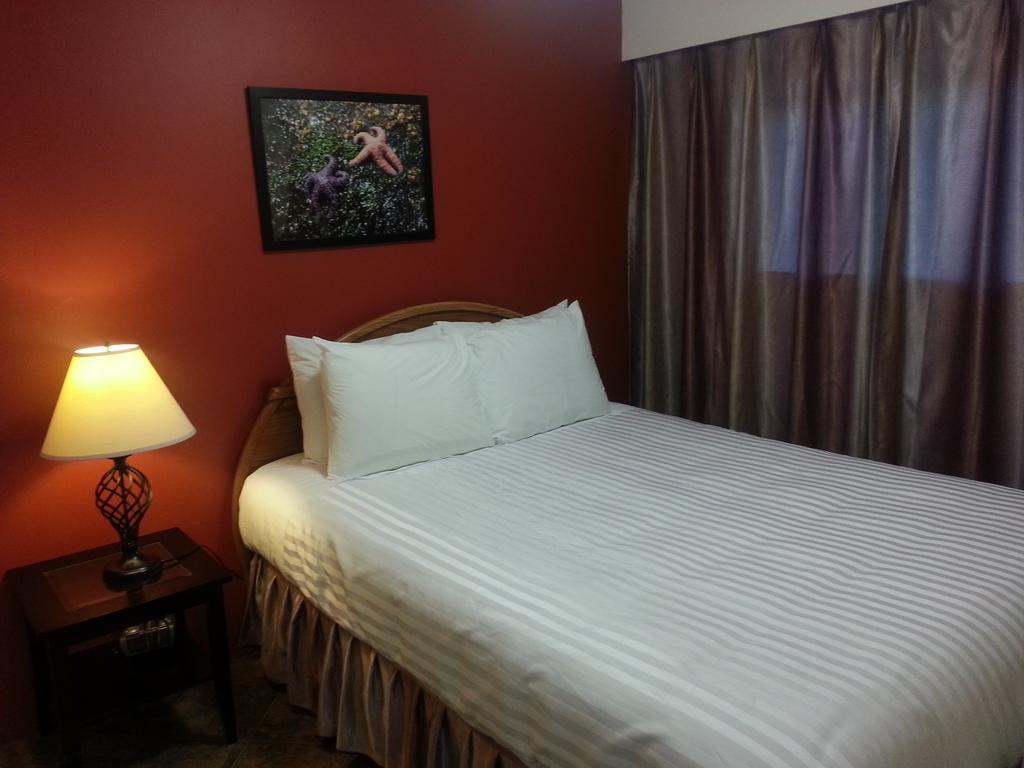 Edgewater Motel Campbell River Exterior foto