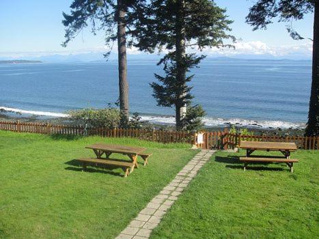 Edgewater Motel Campbell River Exterior foto