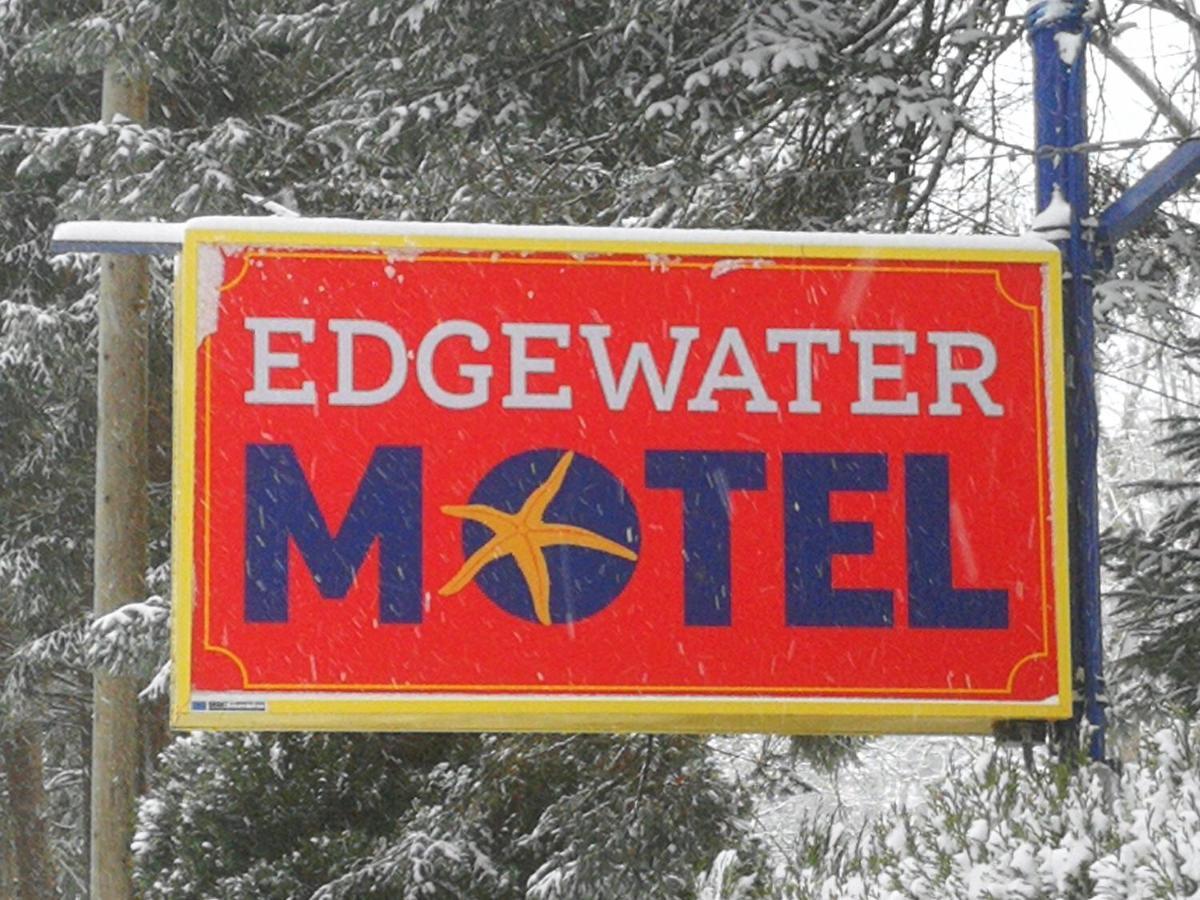 Edgewater Motel Campbell River Exterior foto